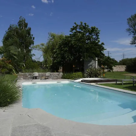 ベッド・アンド・ブレックファスト Le Domaine D'ardgalen Saint-Genes-de-Fronsac